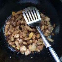 黄瓜烧肉