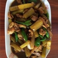 黄瓜烧肉