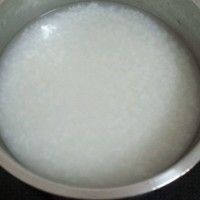 ţ