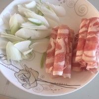 б