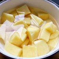 Ź