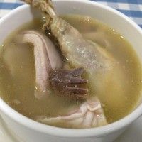 ǰ