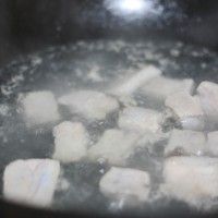 Ź