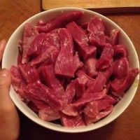 ţ