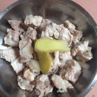 մŹ