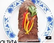 ţ