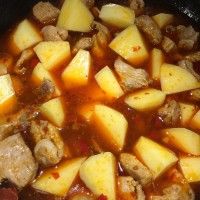 土豆红烧肉