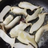 ӱ