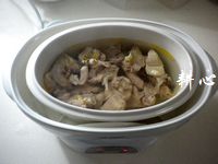 鼦