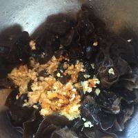 凉拌黑木耳