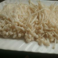 凉拌金针菇