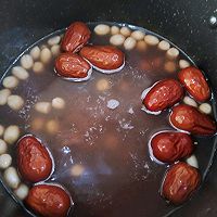 做正宗红豆花生桂圆大枣红糖水的图片步骤5