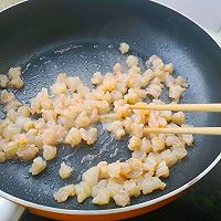 做正宗虾仁炒牛奶的图片步骤4
