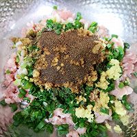 做正宗槐花蒸饺的图片步骤4
