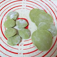 做正宗槐花蒸饺的图片步骤9