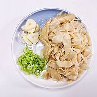 做正宗油焖笋尖的图片步骤1