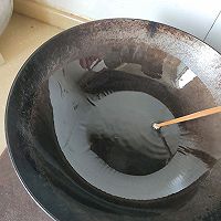 做正宗芹菜叶炒鸡蛋的图片步骤7