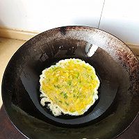 做正宗芹菜叶炒鸡蛋的图片步骤8