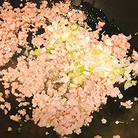 做正宗香喷喷热腾腾的白菜粉条肉包子的图片步骤2