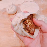 做正宗香喷喷热腾腾的白菜粉条肉包子的图片步骤10