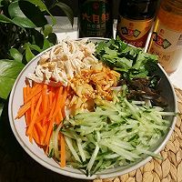 做正宗鸡丝凉面的图片步骤6