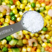 做正宗花式三色炒虾仁的图片步骤7