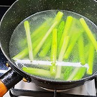 做正宗白灼芦笋虾仁的图片步骤4