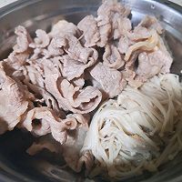做正宗肥牛炒金针菇的图片步骤3
