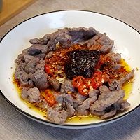做正宗5分钟就能学会的凉拌香菜牛肉的图片步骤5