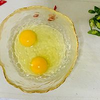 做正宗丰富餐桌味-木耳炒蛋的图片步骤3