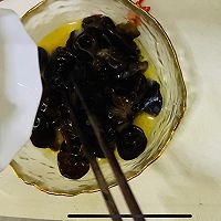 做正宗丰富餐桌味-木耳炒蛋的图片步骤5