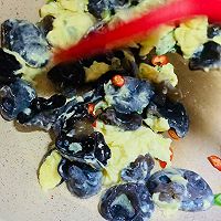 做正宗丰富餐桌味-木耳炒蛋的图片步骤9