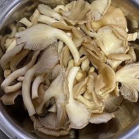 做正宗炸蘑菇的图片步骤1