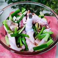 做正宗时令美食~猪肉豆角饺子的图片步骤3