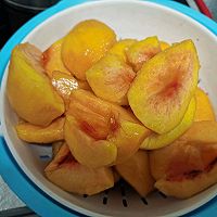 做正宗糖水黄桃的图片步骤3