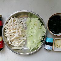 做正宗美味素菜黄瓜木耳炒海鲜菇的图片步骤3