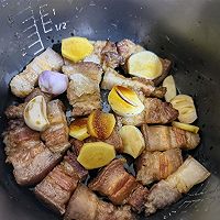 做正宗家常版红烧肉的图片步骤5