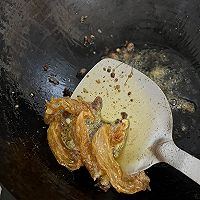 做正宗花胶猪脚煲花生的图片步骤3