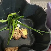 做正宗花胶猪脚煲花生的图片步骤6