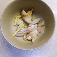 做正宗鳕鱼蒸蛋羹的图片步骤2