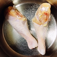 做正宗西葫芦鸡腿汤的图片步骤2