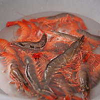 做正宗捞汁黑虎虾的图片步骤2