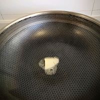 做正宗北欧三文鱼浓汤的图片步骤3