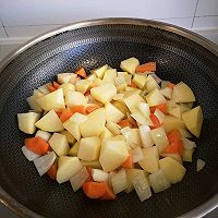 做正宗北欧三文鱼浓汤的图片步骤6