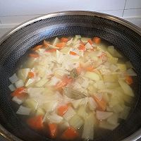 做正宗北欧三文鱼浓汤的图片步骤7