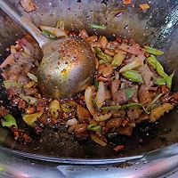 做正宗干锅肥肠的图片步骤2