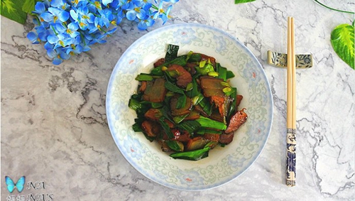 青蒜炒腊肉