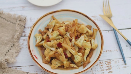 Ի