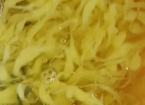 ɫ潬ˮ