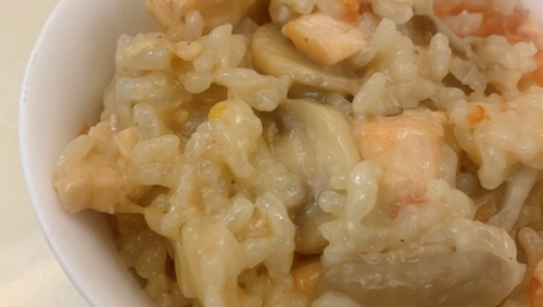 三文鱼粒蘑菇烩饭